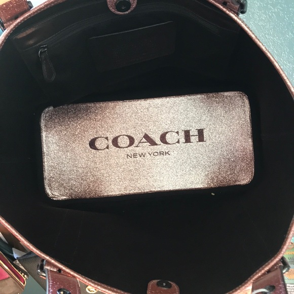 SOLD. Coach F49056 light copper glitter tote - Picture 3 of 6